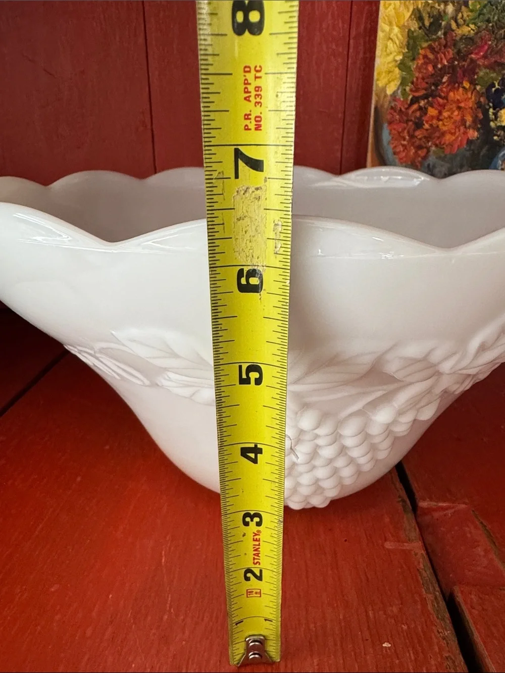 Indiana Glass White Grape Embossed Serving Bowl
